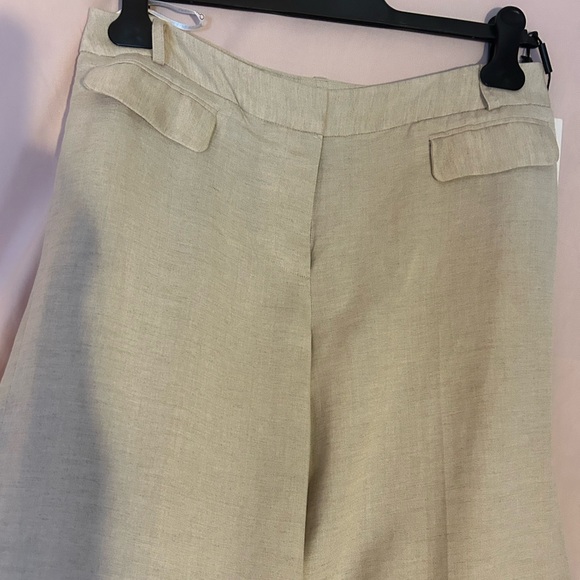 Calvin Klein Pants - Calvin Klein size 8 NWT slacks, slacks 55% Nanan 45% rayon two front pockets